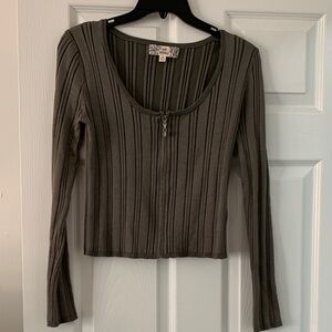 Pink Republic Gray Ribbed Long Sleeve Top